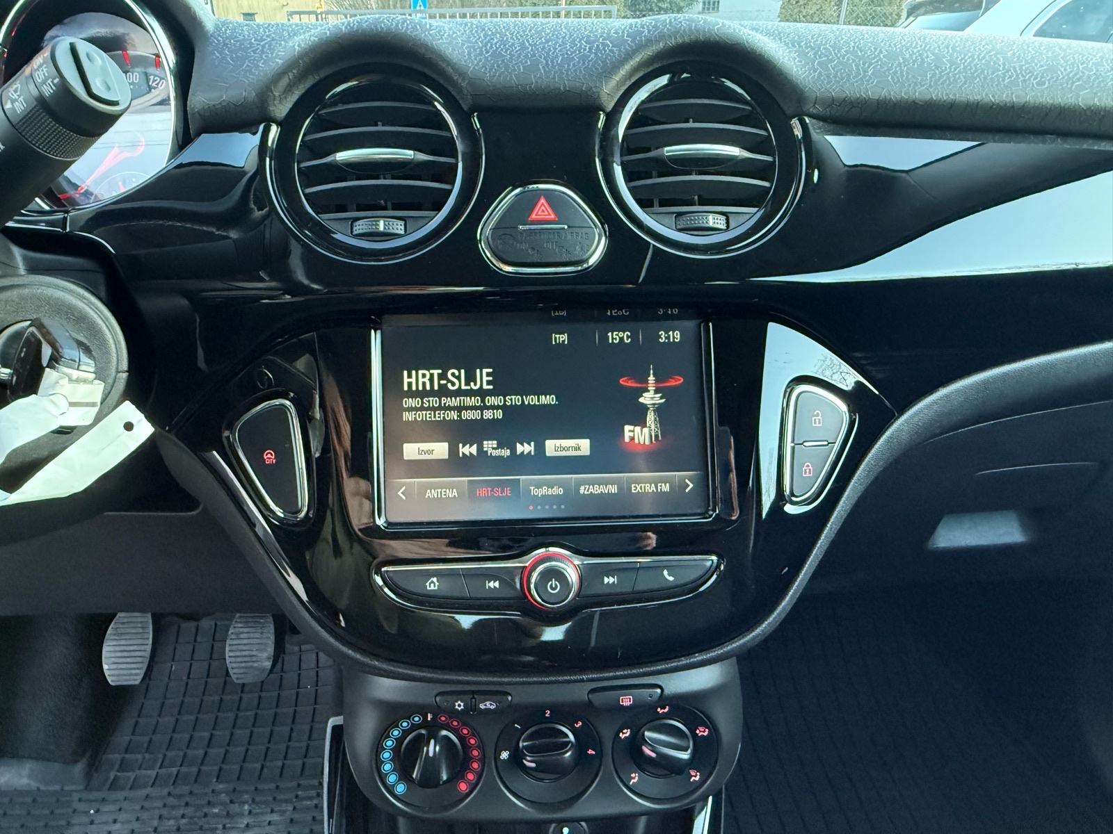 Opel Adam 1.2 -KLIMA-ALU-MFV-TEMPOMAT-NEMA 5%-KARTICE, fotografija 17