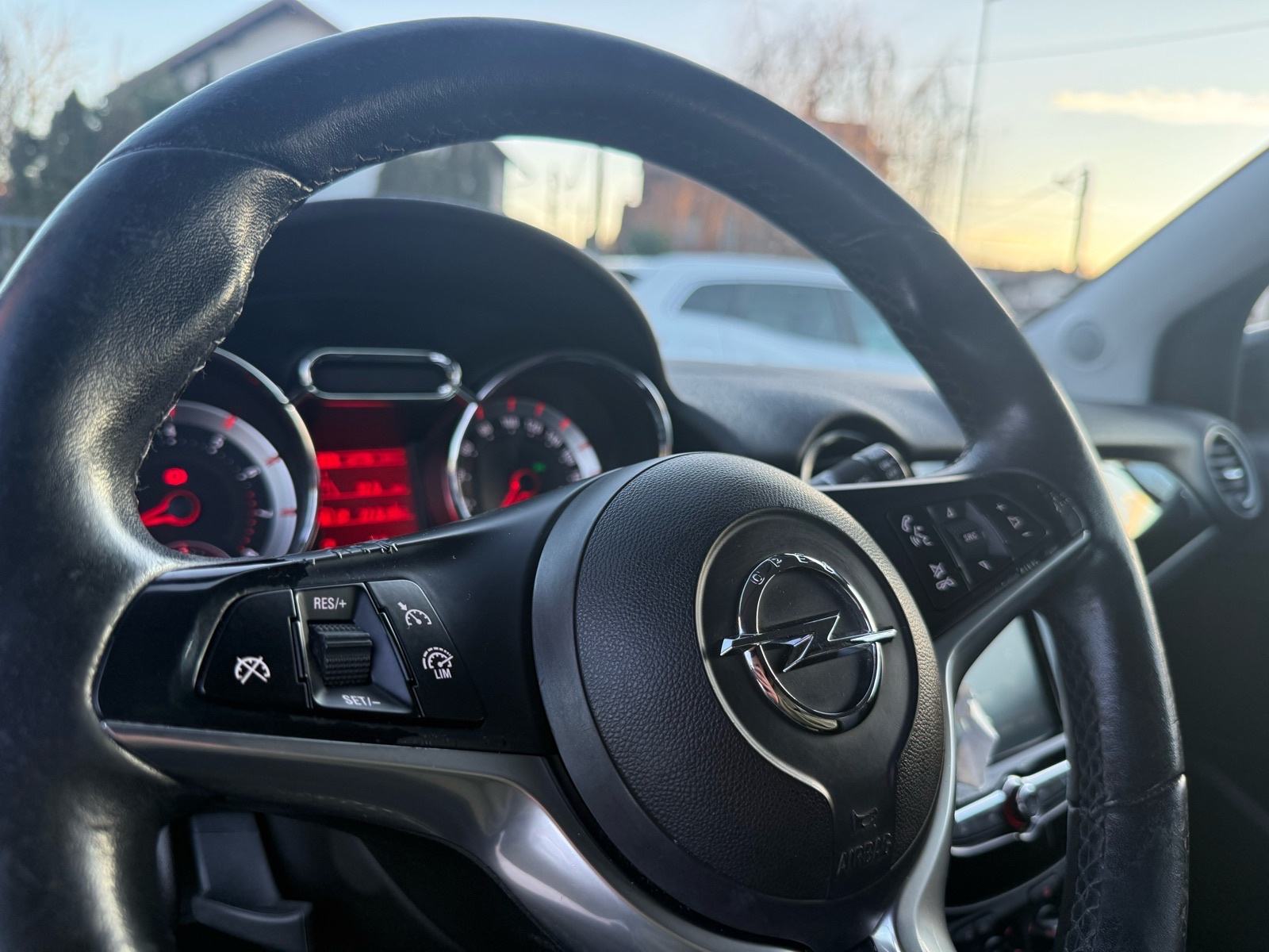 Opel Adam 1.2 -KLIMA-ALU-MFV-TEMPOMAT-NEMA 5%-KARTICE, fotografija 18