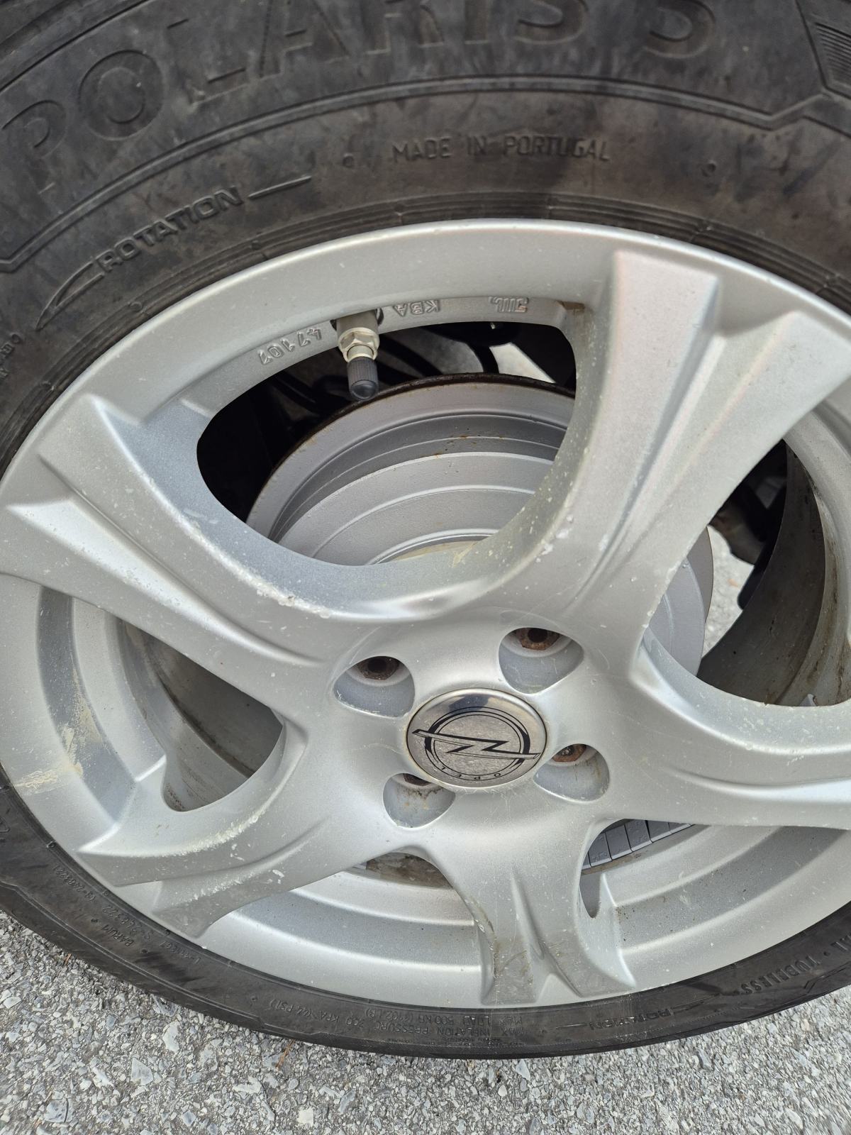 Opel Adam 1,2 uredno održavan (Servisna knjiga), fotografija 10