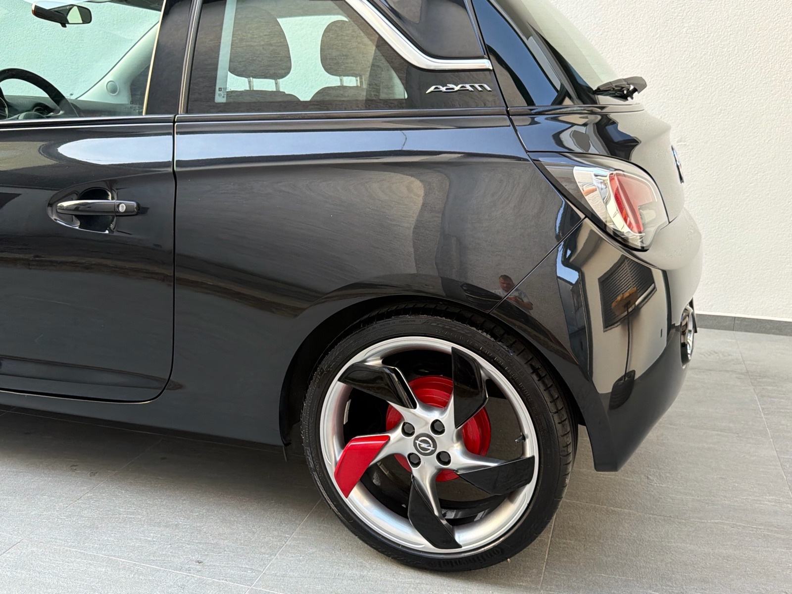 Opel Adam 1,4 Slam -1. Vlasnik-Servisna-Jamstvo, fotografija 15
