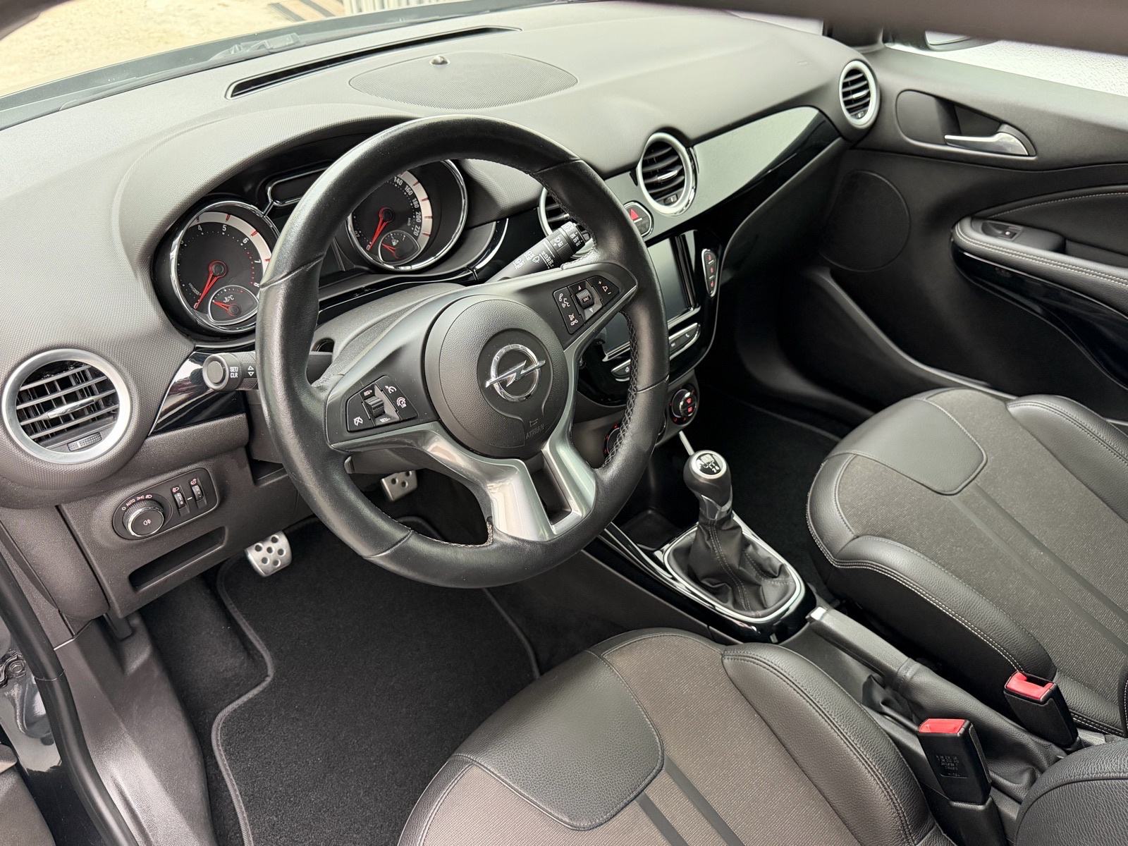 Opel Adam 1,4 100ks Slam-1. Vlasnik-Jamstvo, fotografija 14