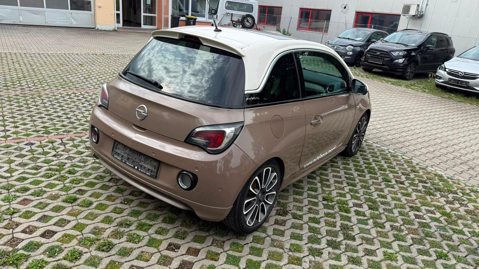 Opel ADAM 1.4 2013g - Oštećeno vozilo, fotografija 7