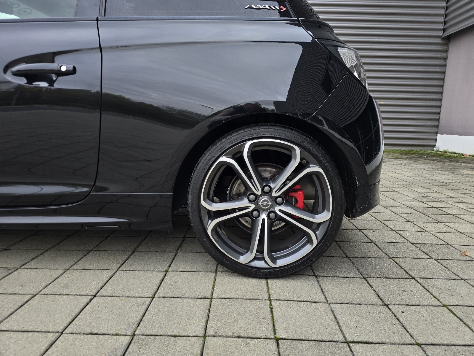 Opel Adam S 1.4 / Multimedija / Dig.Klima / Alu 18 / Sport /, fotografija 9