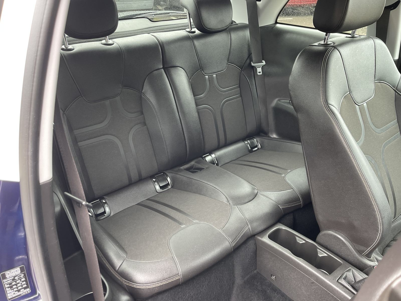 OPEL ADAM 1,4 •• ODLIČNO STANJE, GRIJANJE VOLANA / GRIJANJE SJEDALA ••, fotografija 15