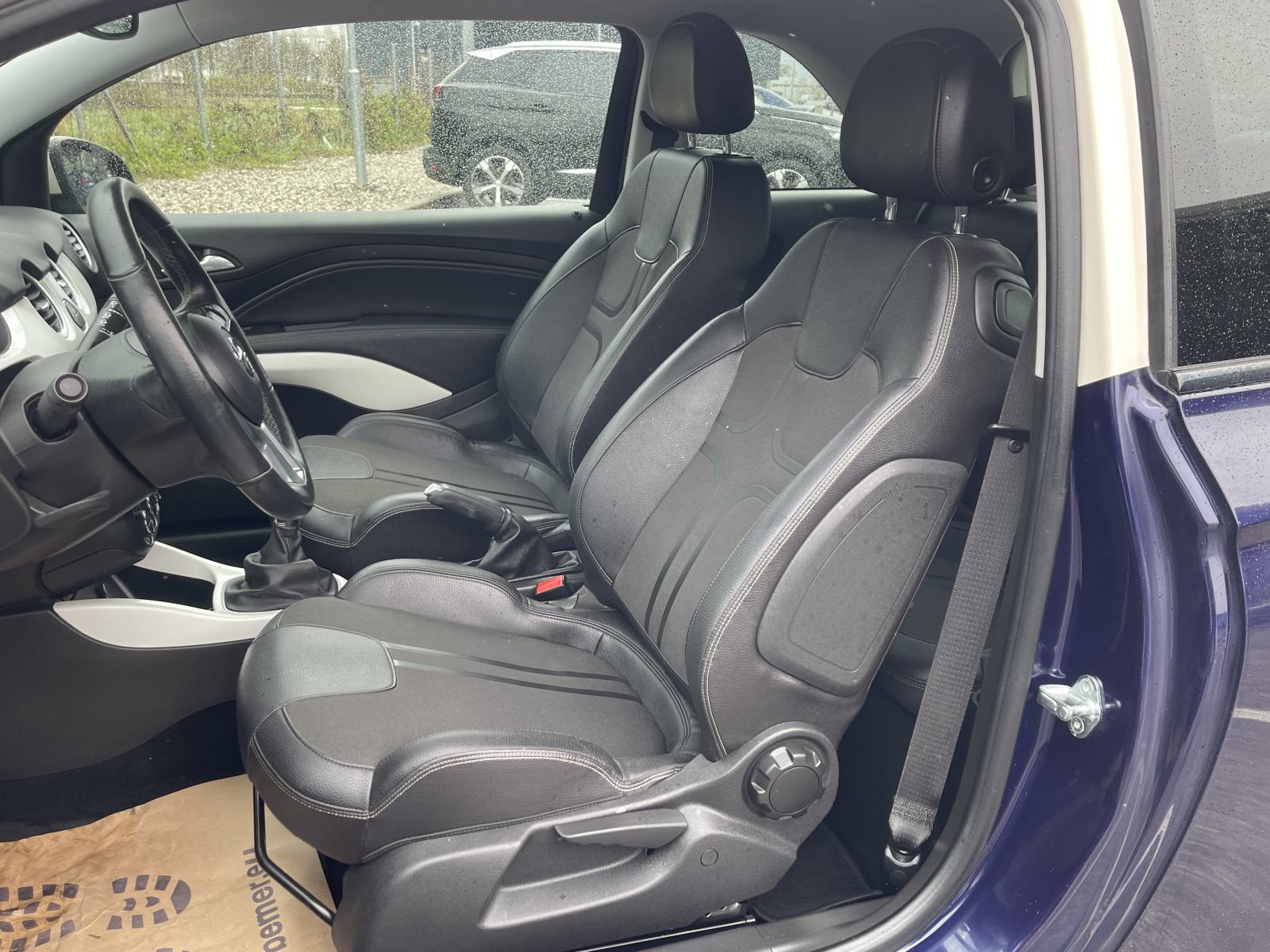 OPEL ADAM 1,4 •• ODLIČNO STANJE, GRIJANJE VOLANA / GRIJANJE SJEDALA ••, fotografija 12