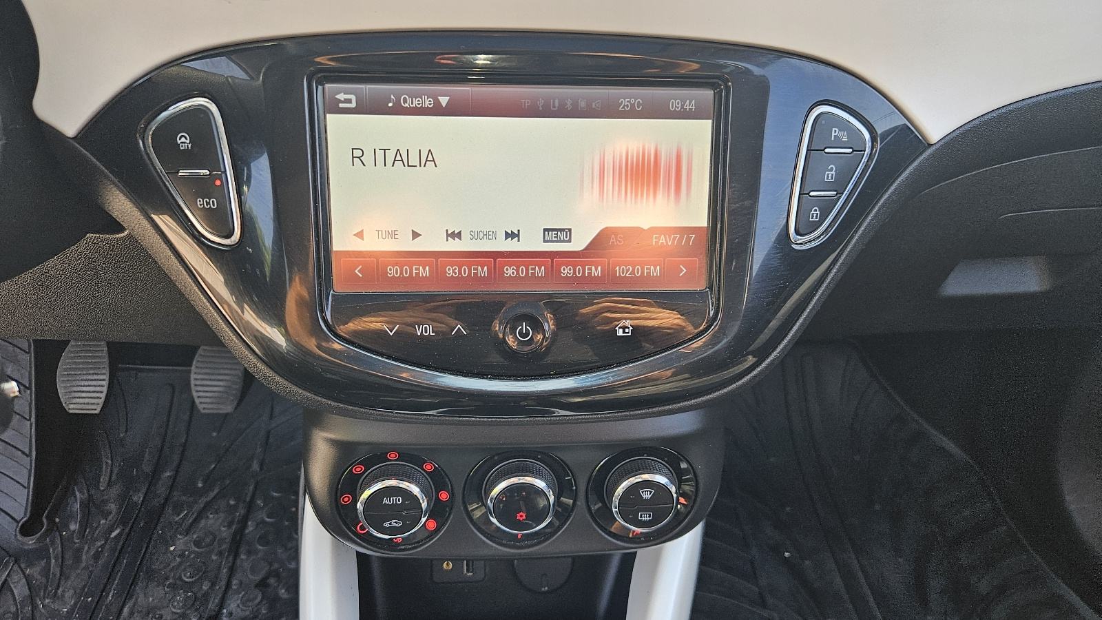 Opel Adam 1,4i, fotografija 14