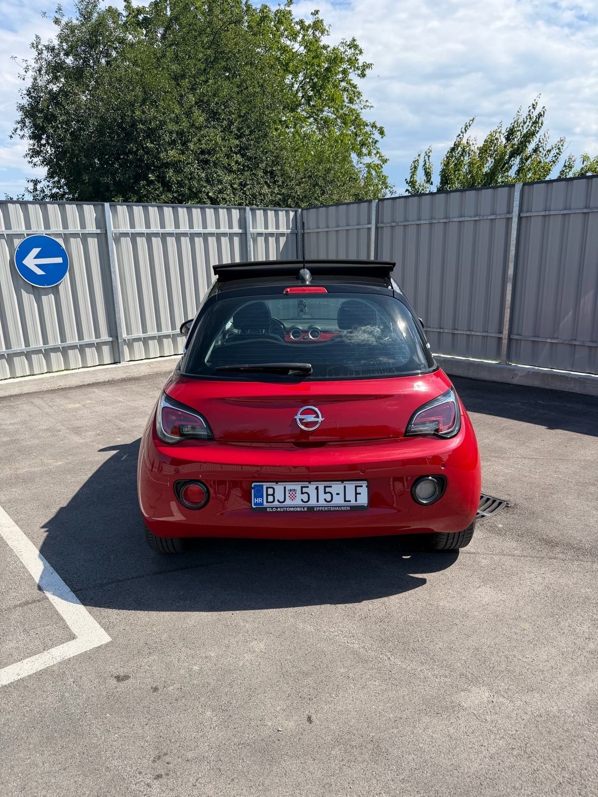 Opel Adam 2017 Panoramski siber 1.4 benzinac, fotografija 13
