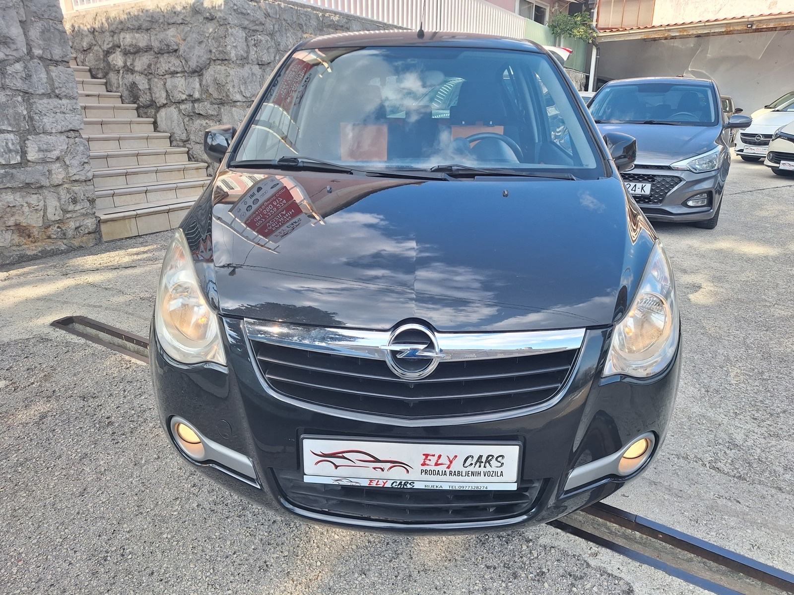 Opel Agila 1,2, fotografija 7