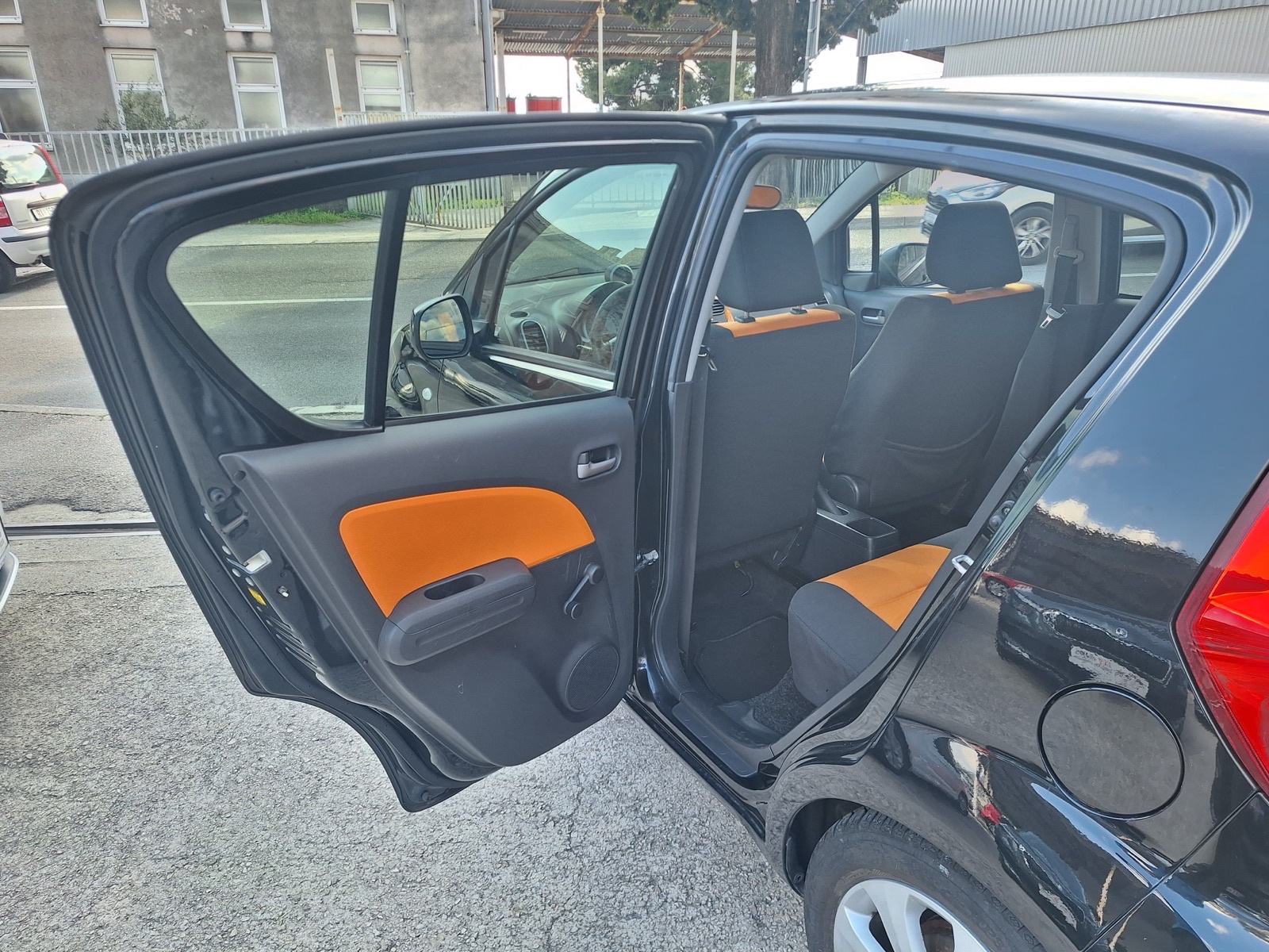 Opel Agila 1,2, fotografija 18