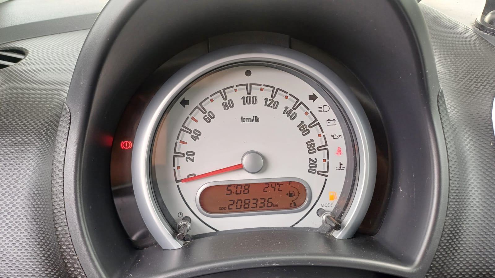 Opel Agila 1,3, fotografija 9