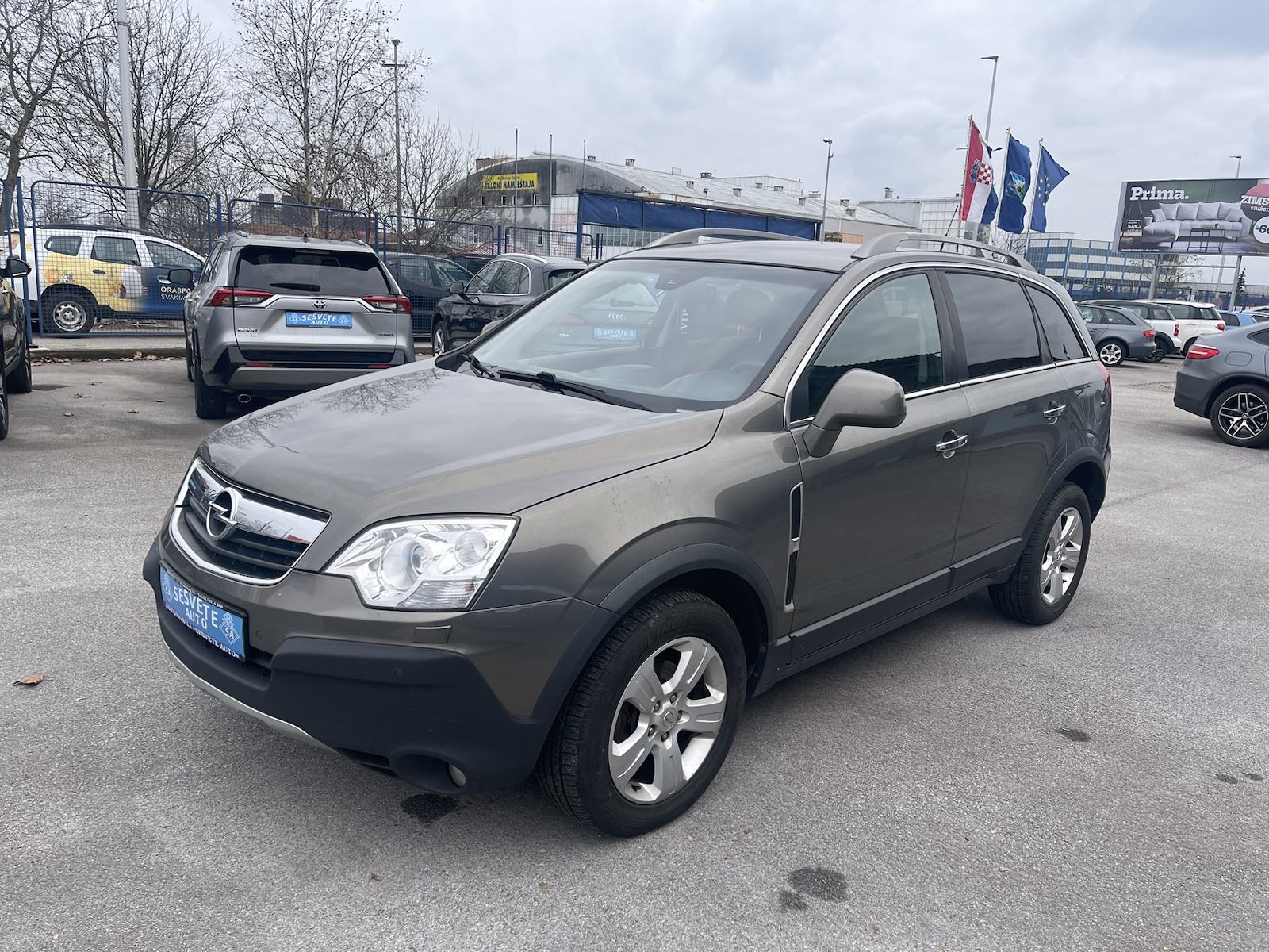 Opel Antara AWD 2,0 TDi Cosmo automatik, fotografija 2
