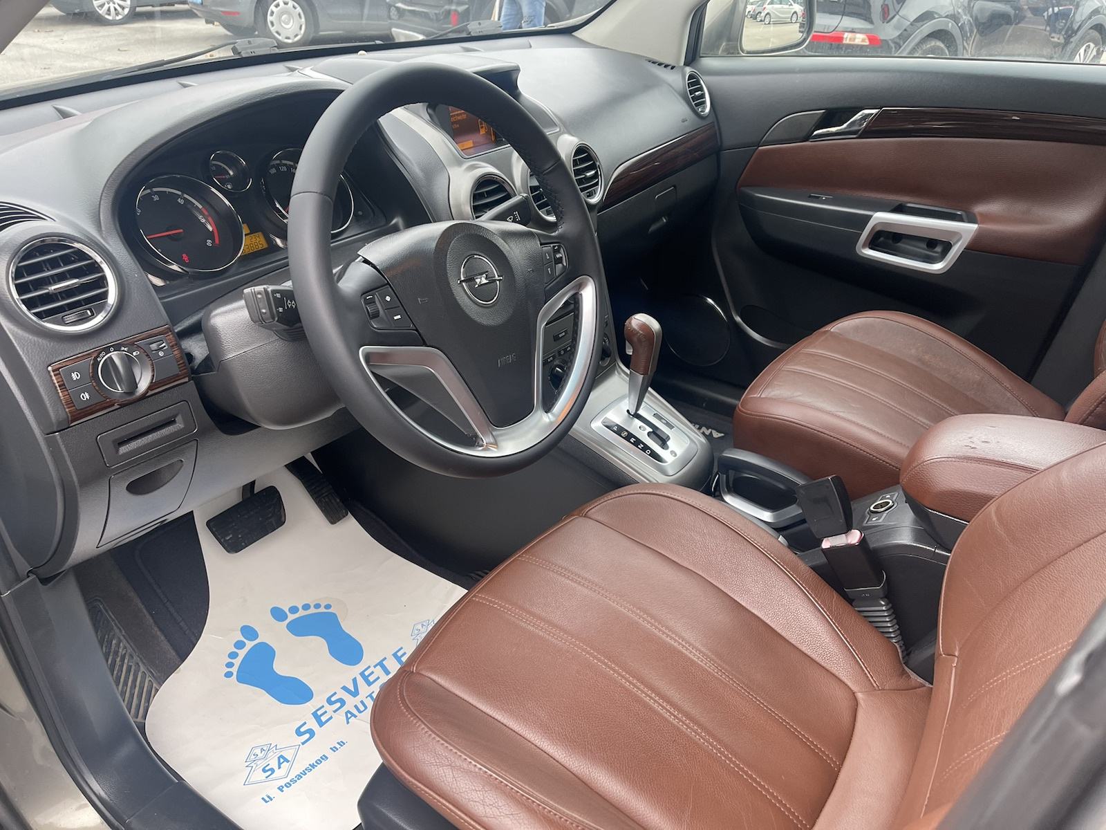 Opel Antara AWD 2,0 TDi Cosmo automatik, fotografija 8