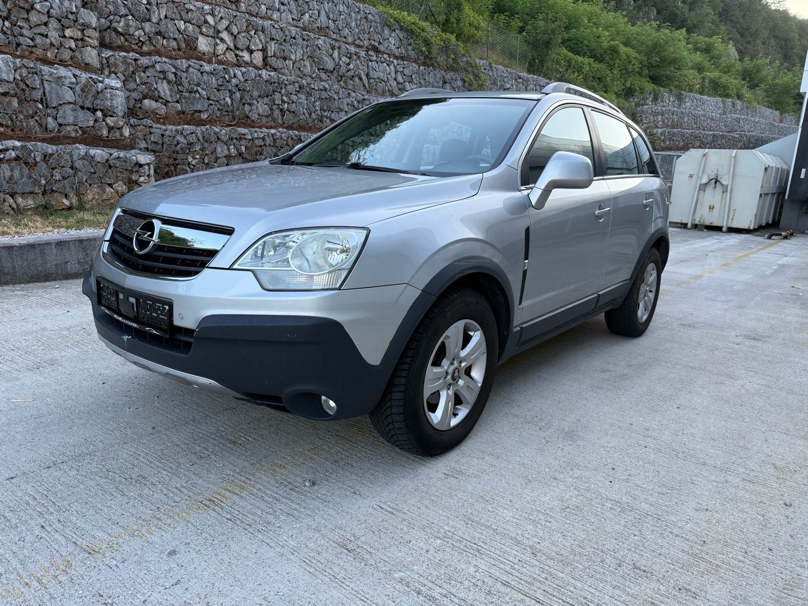 Opel Antara AWD 2,0, fotografija 2