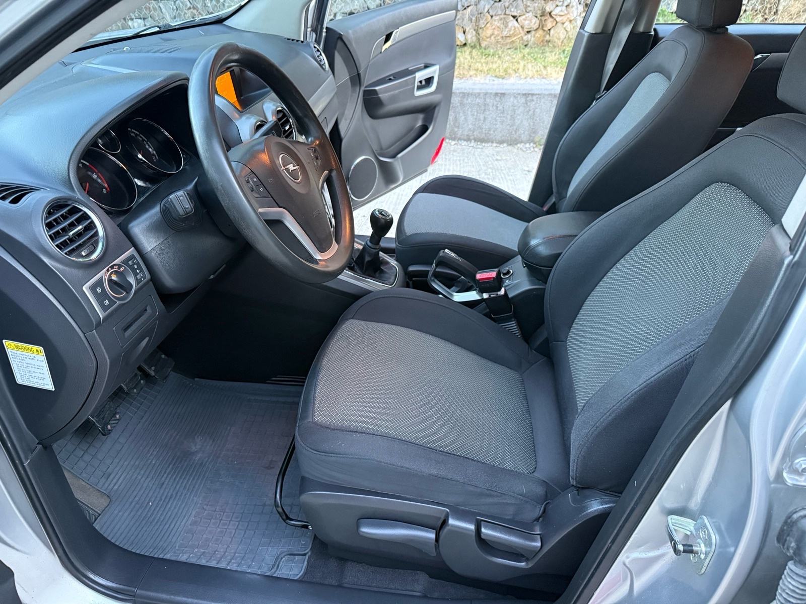 Opel Antara AWD 2,0, fotografija 14