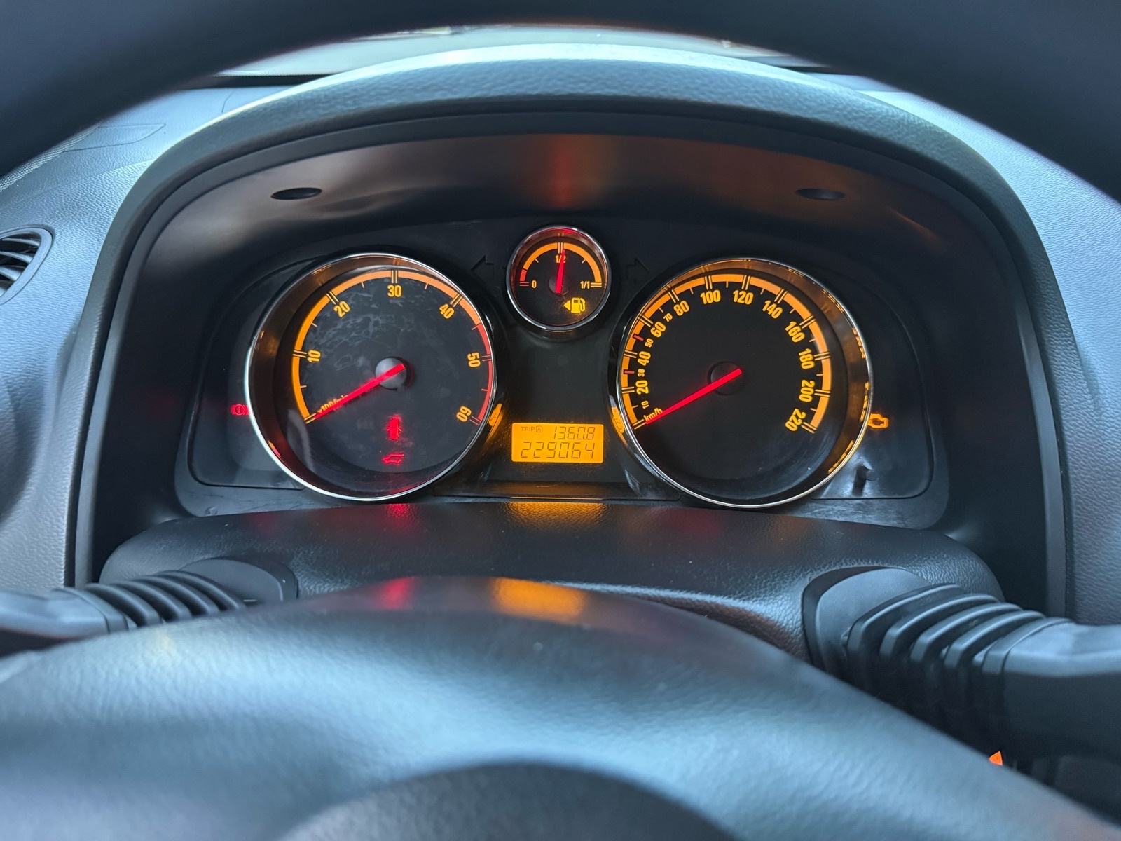 Opel Antara AWD 2,0, fotografija 18