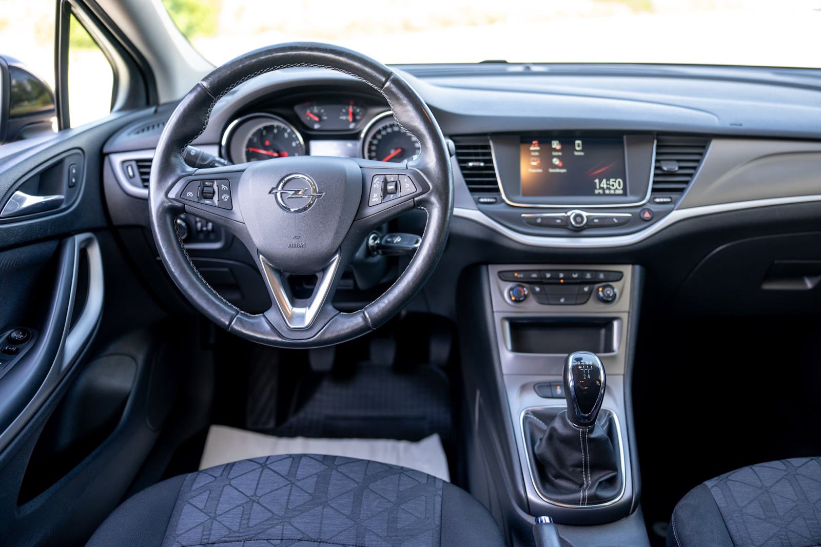 OPEL ASTRA 1.0 //MALO KM// JAKO OČUVANO VOZILO, fotografija 7