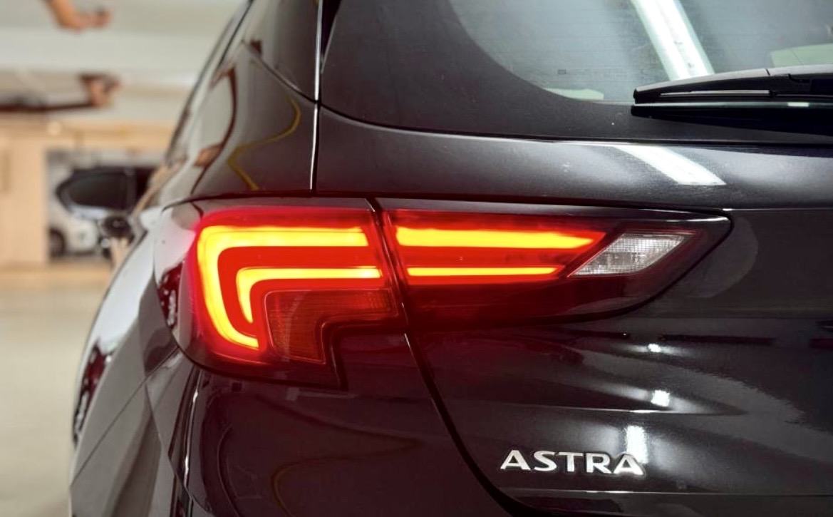 Opel Astra 1,0 Turbo Innovation, fotografija 17