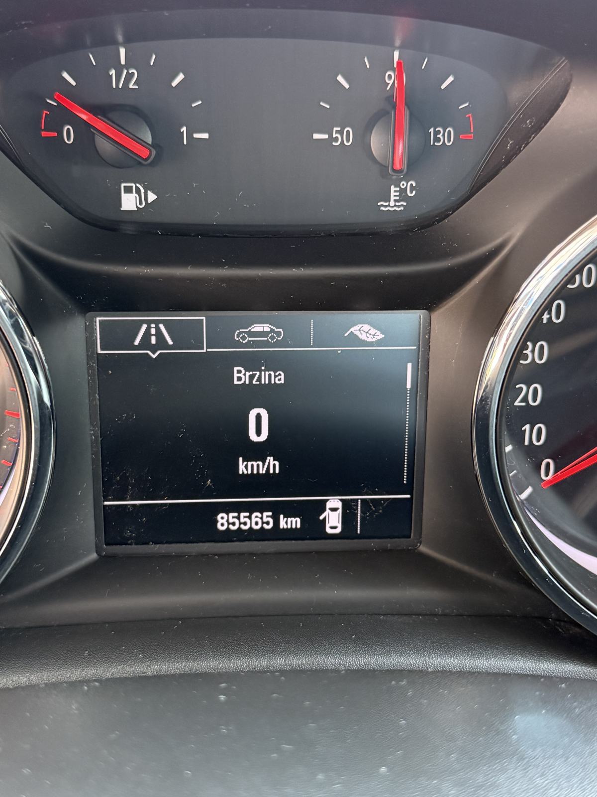 Opel Astra 1,0 Turbo, fotografija 15