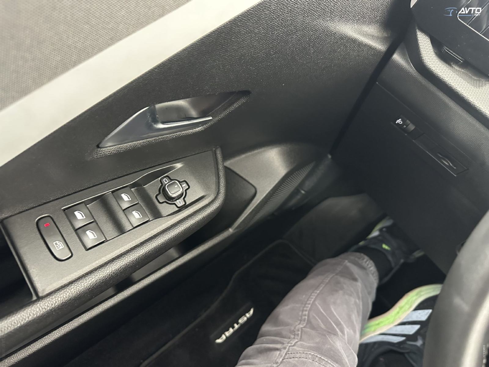 Opel Astra 1.2 Turbo Edition.KAMERA.LED.2023.SAMO 51.000 KM, fotografija 8