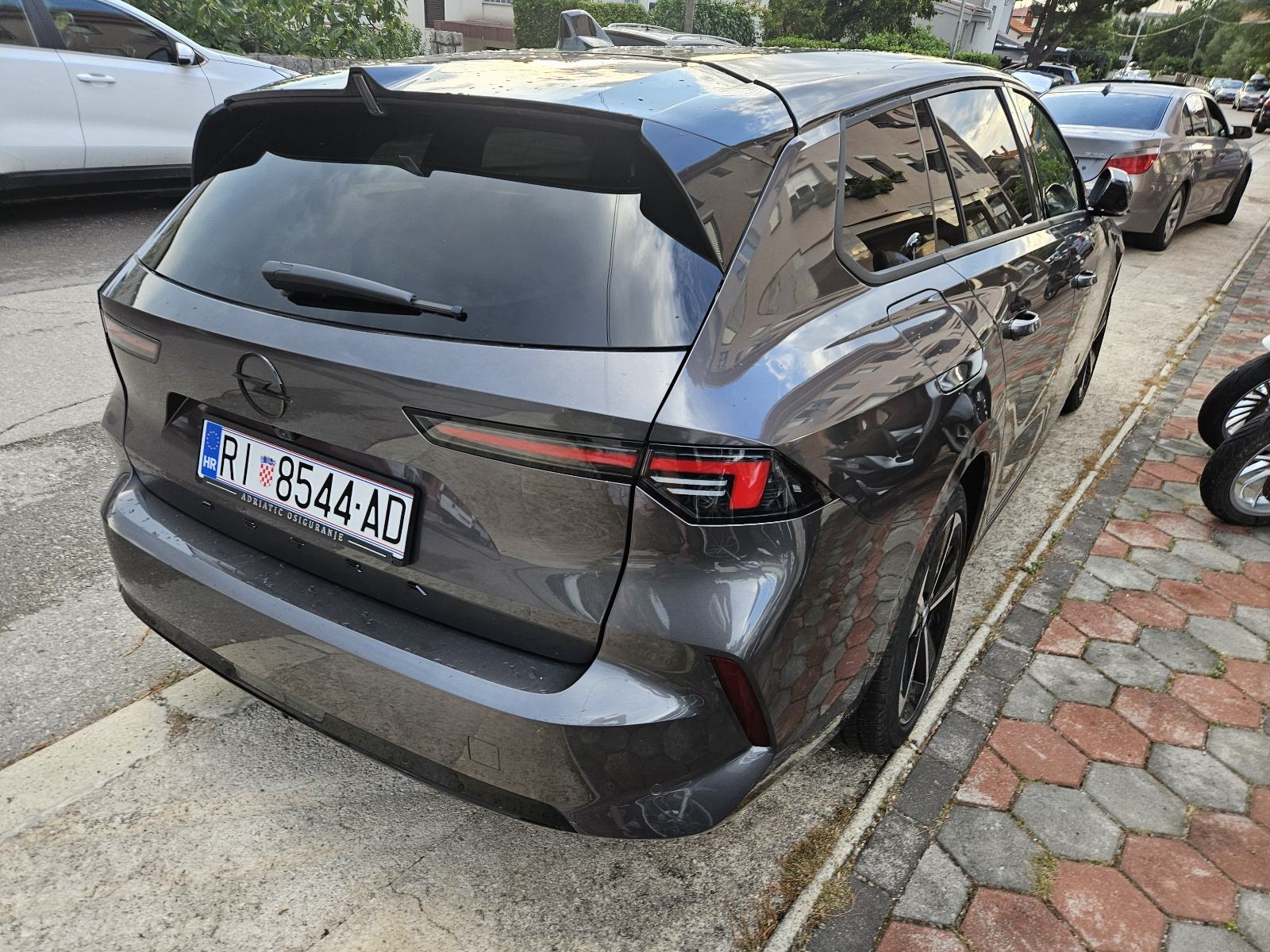 Opel Astra 1,2 Turbo GS LINE, fotografija 15