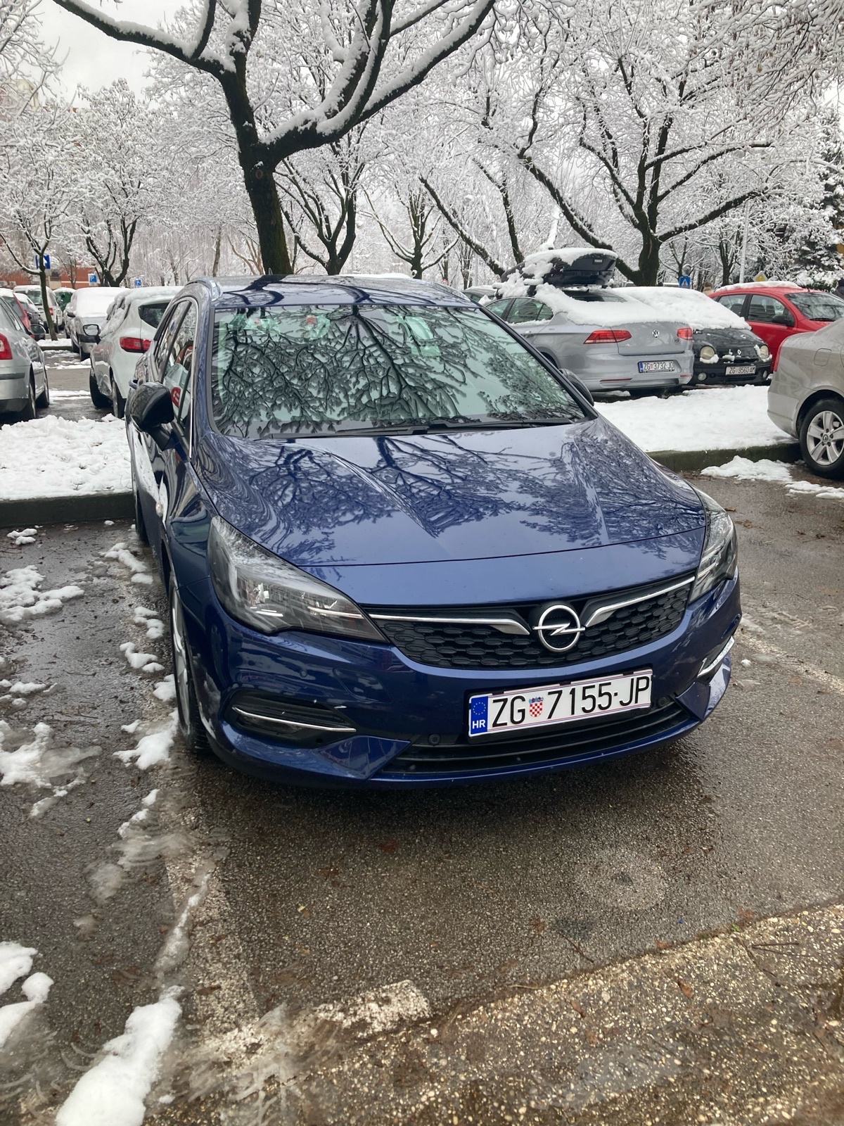 Opel Astra 1,2 Turbo, fotografija 2