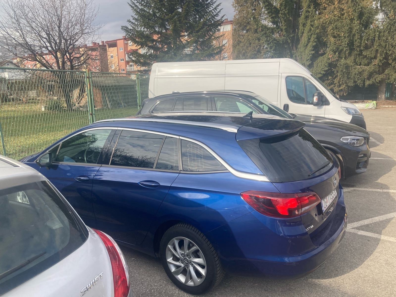 Opel Astra 1,2 Turbo, fotografija 3