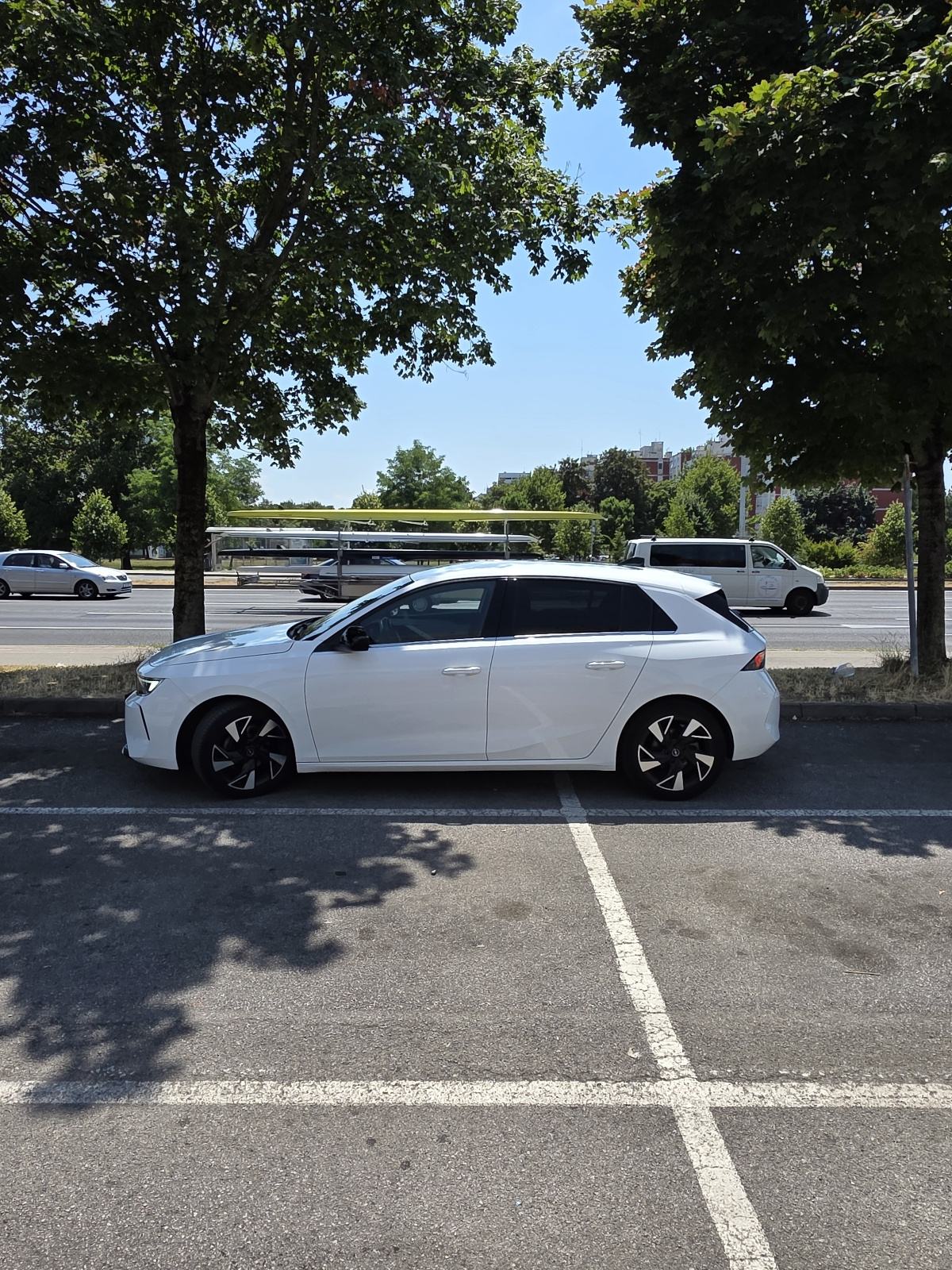 Opel Astra 1,2 Turbo, fotografija 4