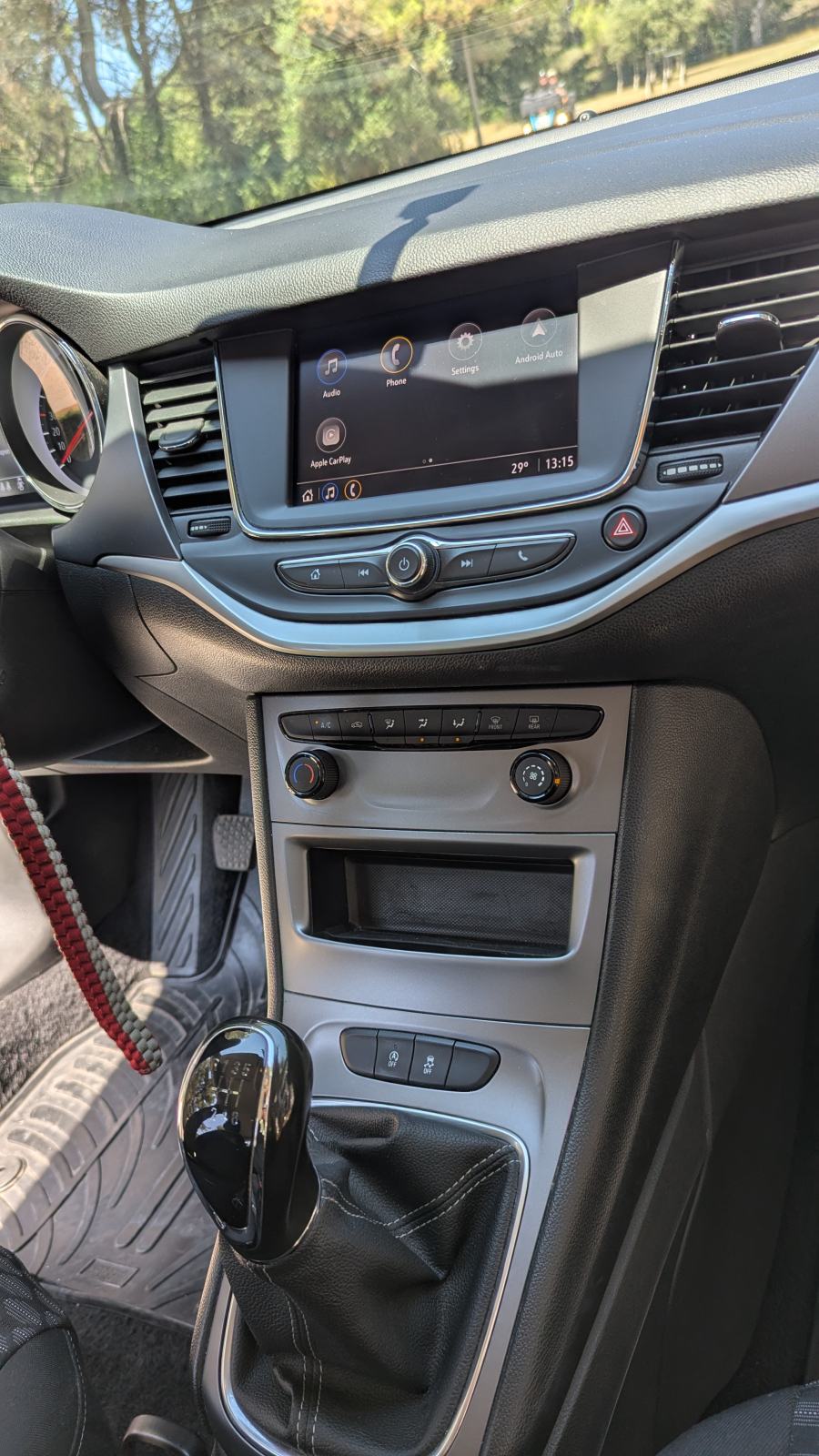 Opel Astra 1,2 Turbo, fotografija 16