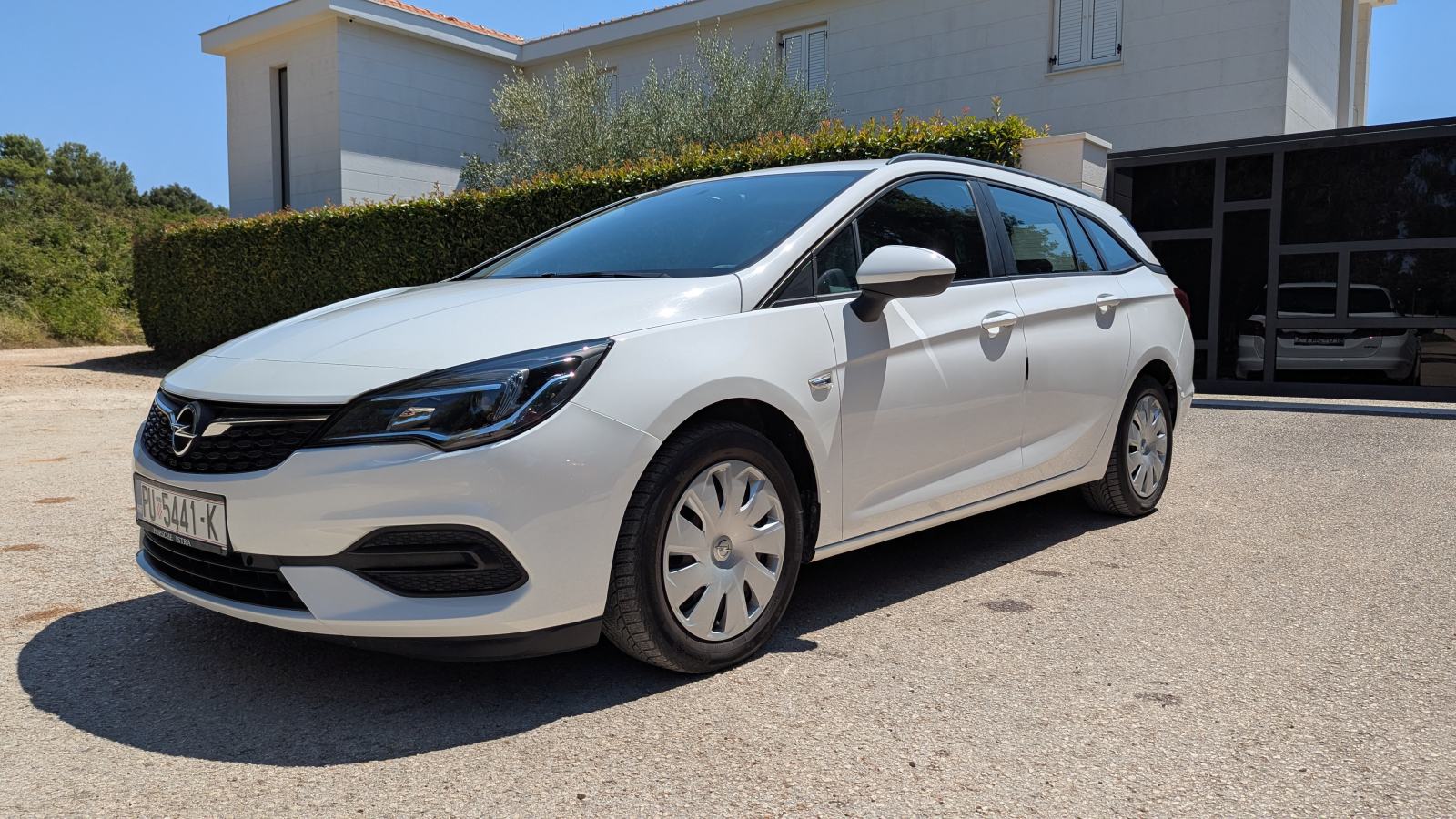 Opel Astra 1,2 Turbo, fotografija 12