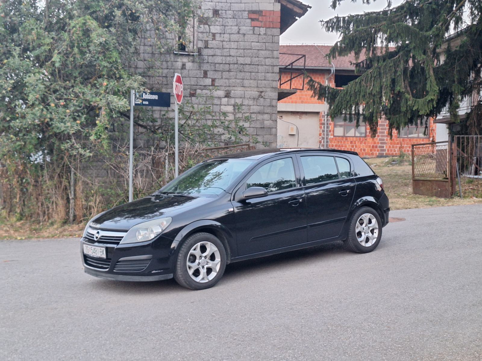 Opel Astra 1,4 i ,150 tkm kao nova, fotografija 2