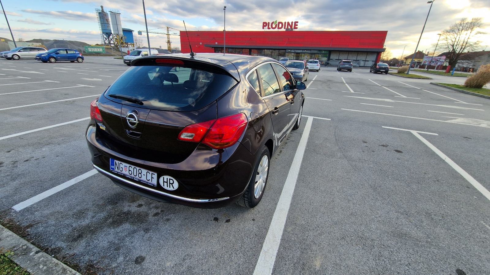 Opel Astra 1.4 16 V, fotografija 6