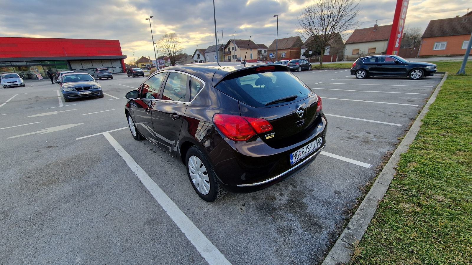 Opel Astra 1.4 16 V, fotografija 5