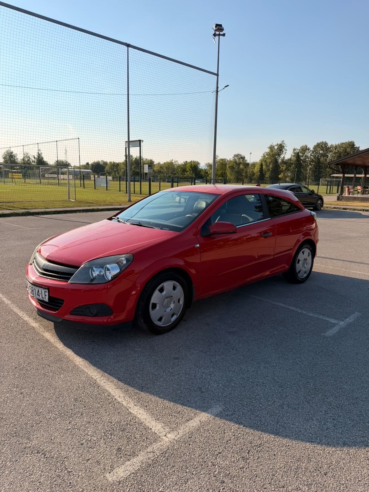 Opel Astra 1,4 16V. GTC 130 TISUCA AUTO ODLICAN, fotografija 8