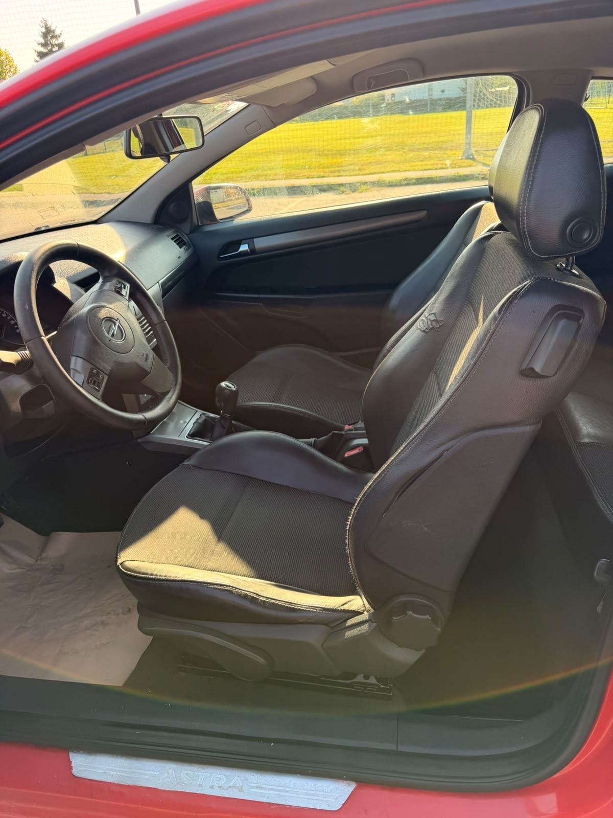 Opel Astra 1,4 16V. GTC 130 TISUCA AUTO ODLICAN, fotografija 10