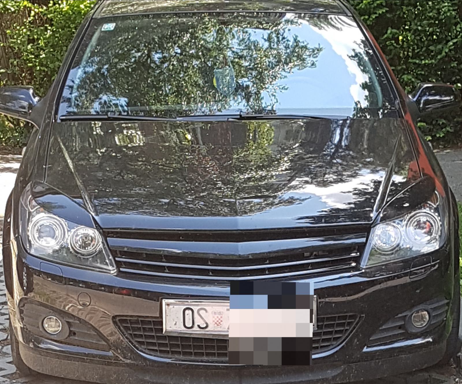 Opel Astra h/gtc 1,4 16V, pogled izvana - slika 1