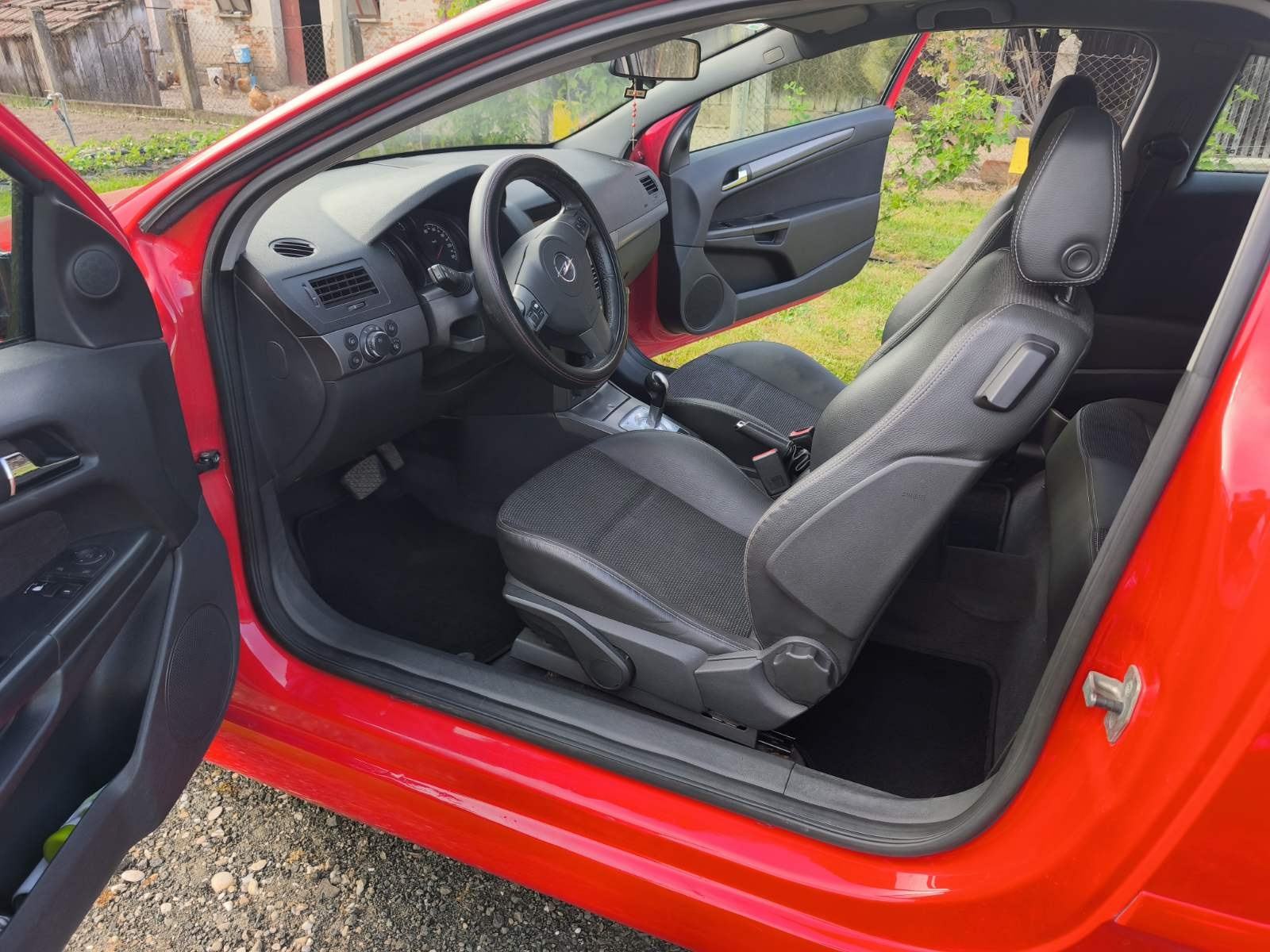 Opel Astra 1,4 16V Easytronic, fotografija 6