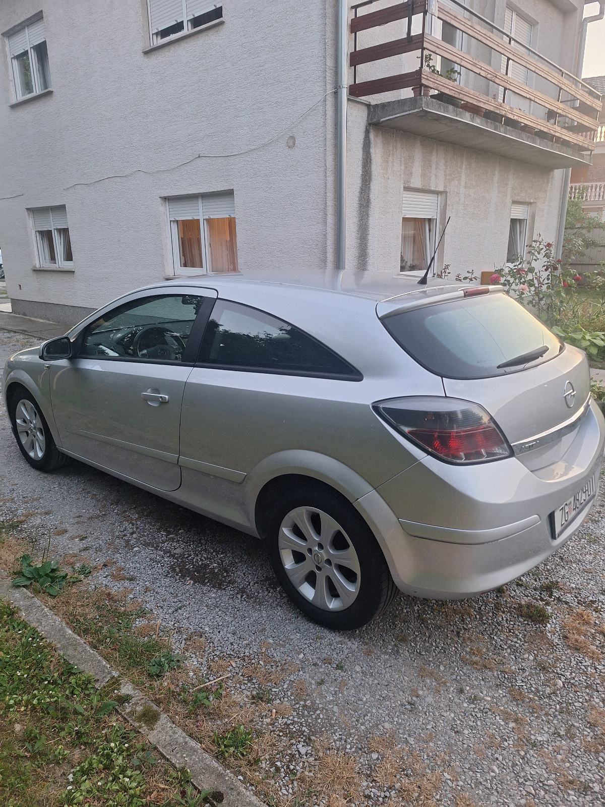 Opel Astra 1,4 16V, 2007 god., fotografija 5
