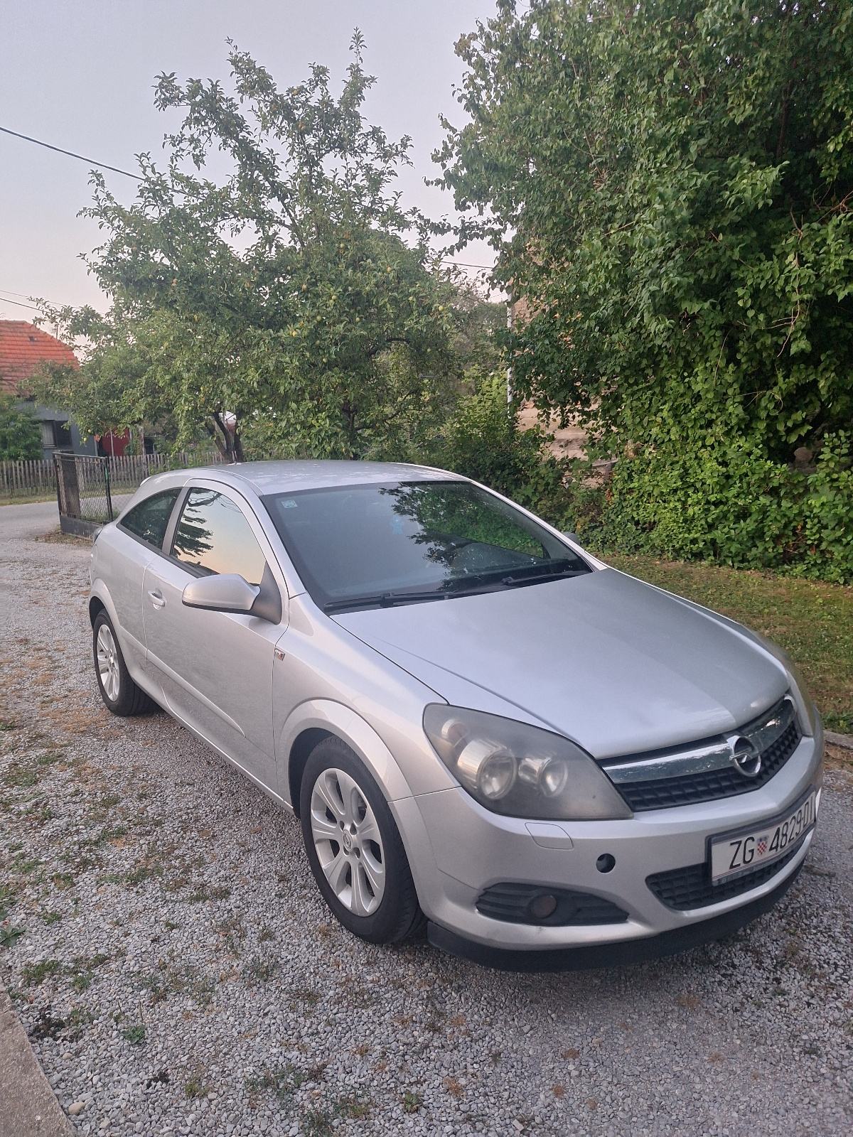 Opel Astra 1,4 16V, 2007 god., fotografija 2