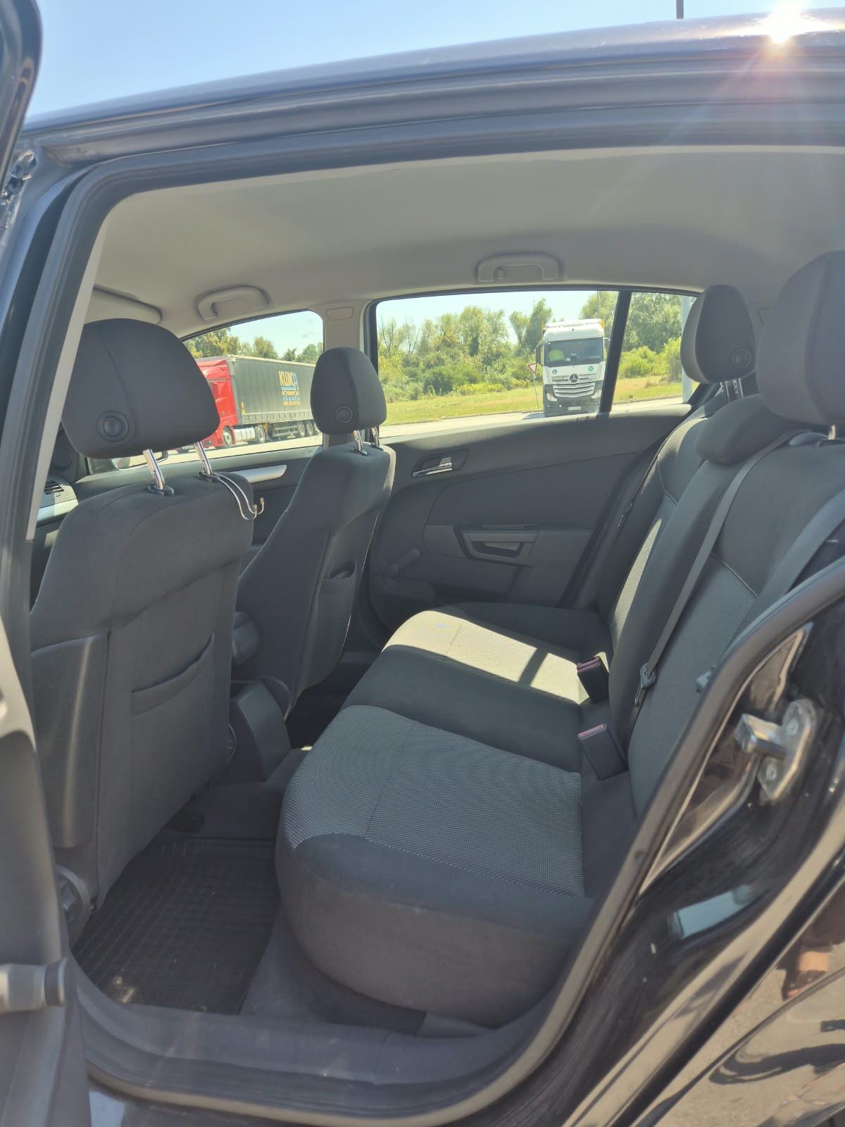 Opel Astra 1,4 16V, fotografija 7
