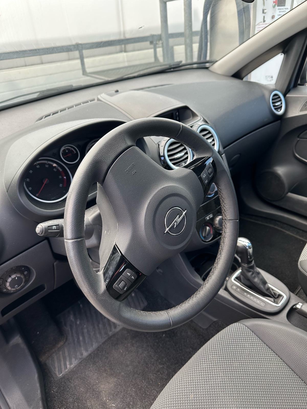 Opel Astra 1,4 automatik Njemacke Papire, fotografija 6