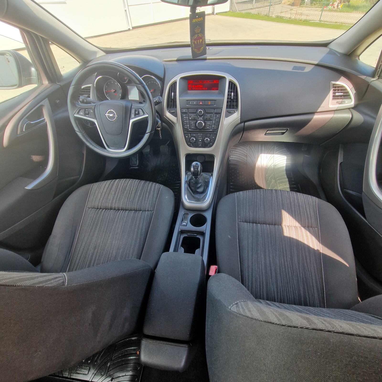 Opel Astra 1,4 benzin 74 kW- Nije turbo • Hr auto• 129.ooo km, fotografija 9