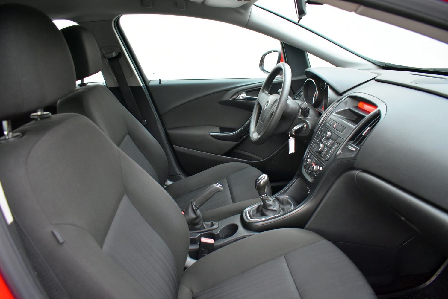 Opel Astra 1.4 LPG Essentia *HR* SERVISNA, 1. VLASNIK*, fotografija 5