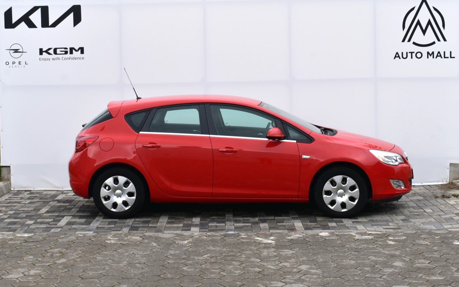 Opel Astra 1.4 LPG Essentia *HR* SERVISNA, 1. VLASNIK*, fotografija 3