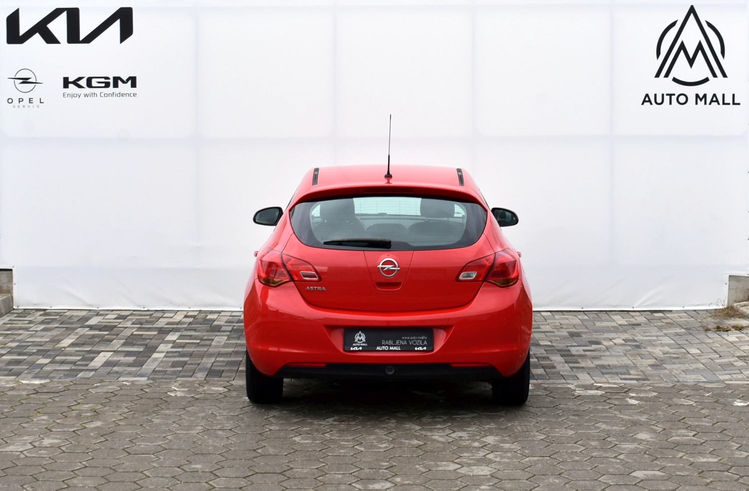 Opel Astra 1.4 LPG Essentia *HR* SERVISNA, 1. VLASNIK*, fotografija 10