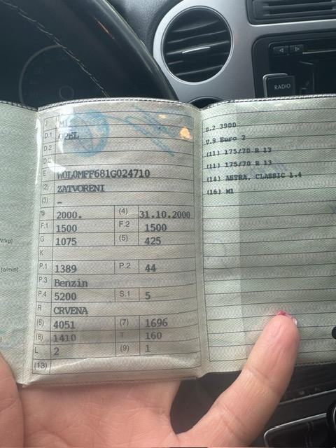 Opel Astra 1,4, fotografija 2