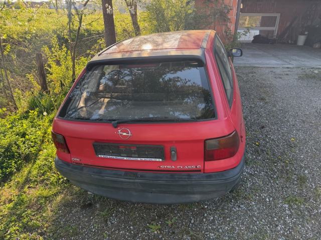 Opel Astra 1,4, fotografija 7