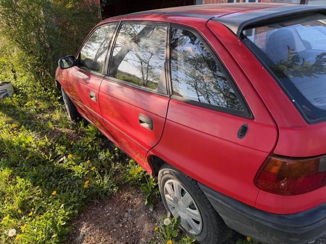 Opel Astra 1,4, fotografija 9