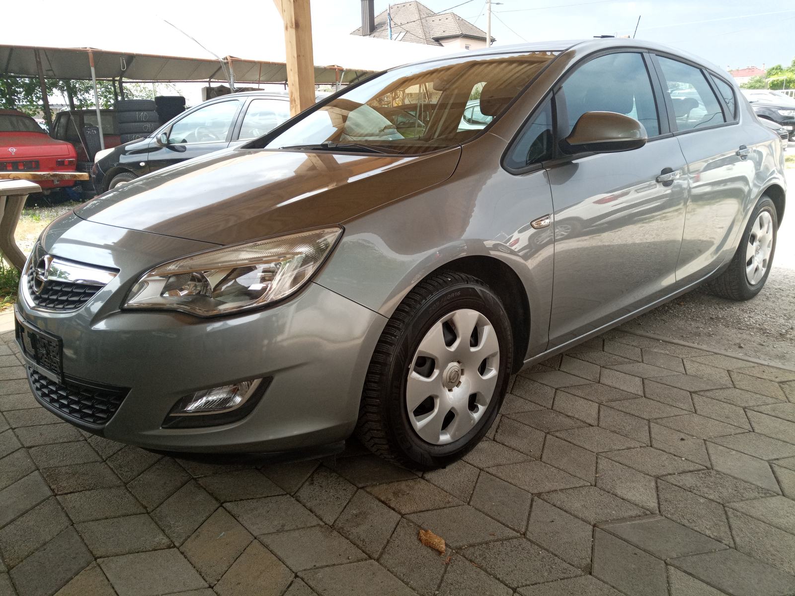 Opel Astra 1,4, fotografija 5