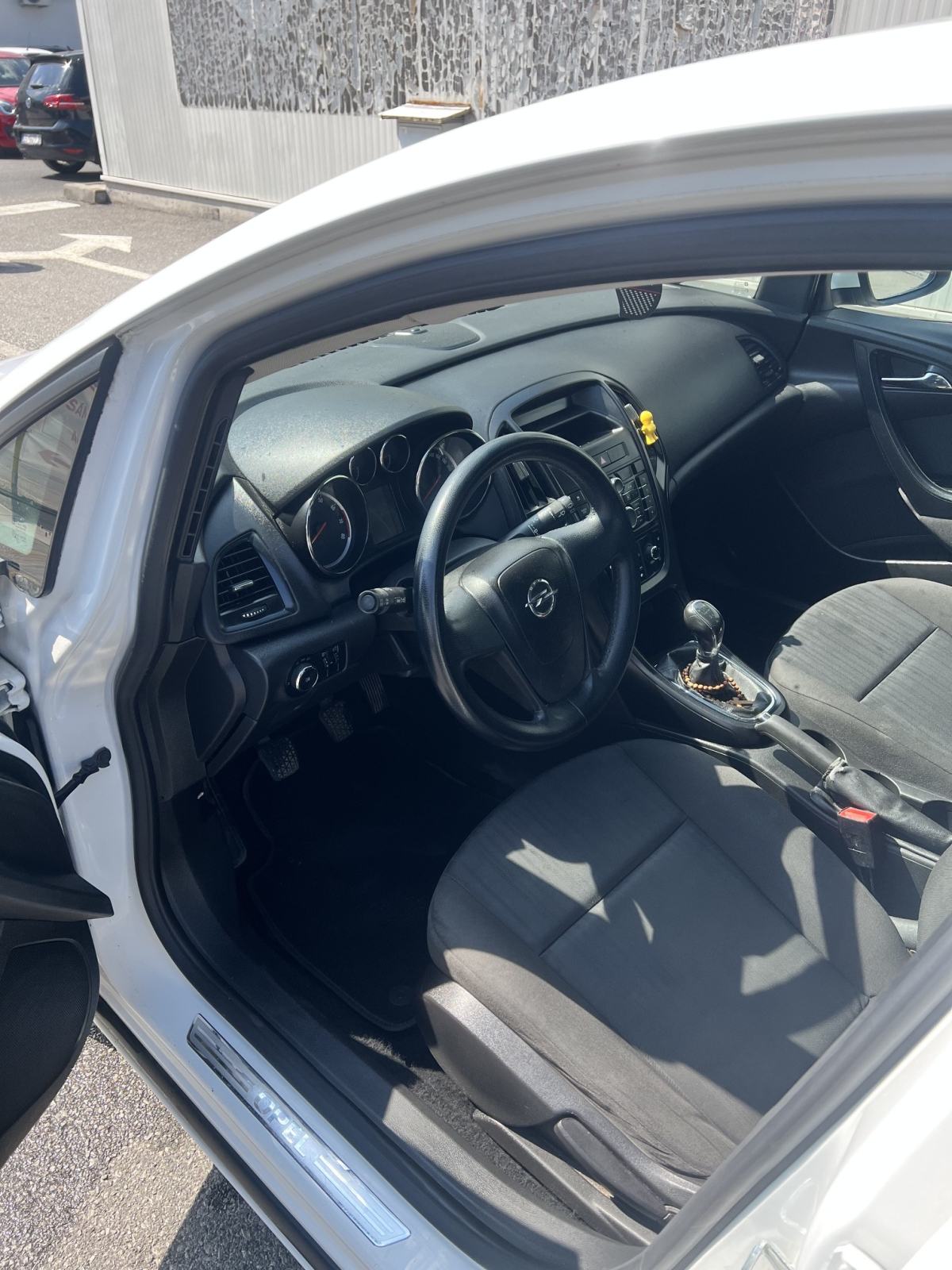 Opel Astra 1,4, fotografija 2