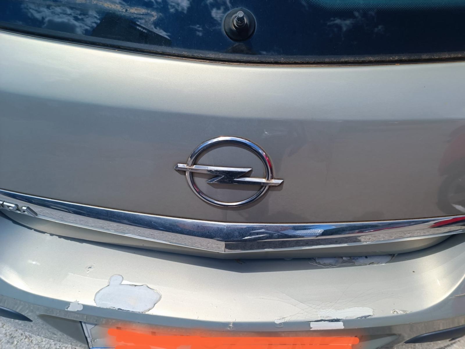 Opel Astra 1,4, fotografija 3